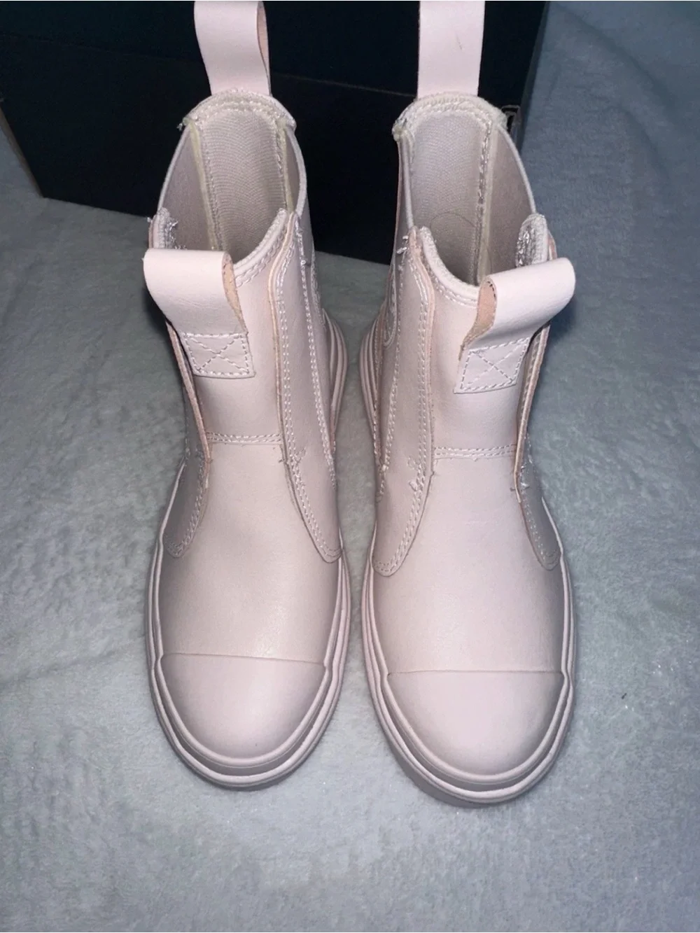 Converse Chuck Taylor All Star Lugged Leather Chelsea Boot Girls Sz 13.5 Blush